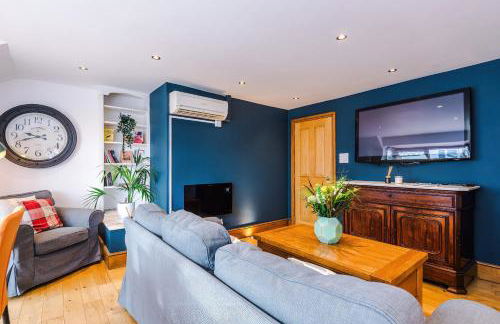 The Knutsford Townhouse by Staycay - Photo 2