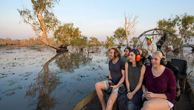 Safari en Helicóptero y Crucero por los Humedales - Foto 5