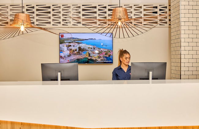 Leonardo Royal Suites Ibiza Santa Eulalia - Foto 2