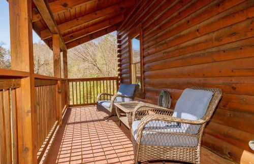 *Family friendly cabin near Dollywood! - Photo 4