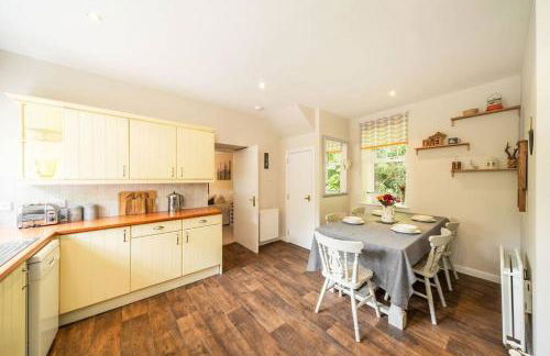 Red Squirrel Cottage, Family & Pet Friendly Adventure Retreat, Strathdon, Aberdeenshire - Photo 20