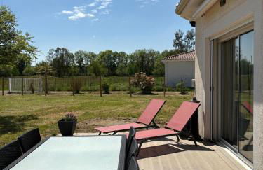 "La Bressolaise" Idéal familles, piscine, calme - Foto 11