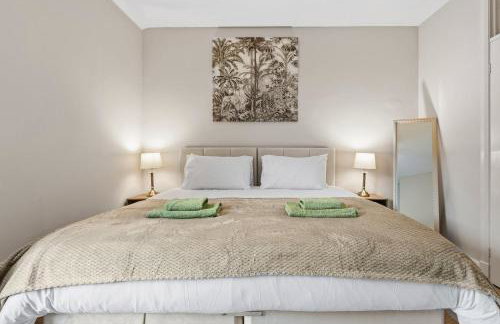 Two Bed Hoole House Great for Contractors - Photo 1