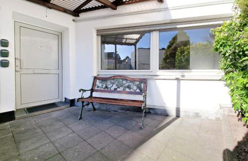 Tolstov Apartments - 1 or 3 Room Apartments with Balcony - 20 Min Messe DUS & Airport DUS - Foto 47