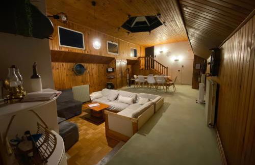 Péniche Amadeus conviviale et cosy , proche de Disney et de Paris - Foto 2