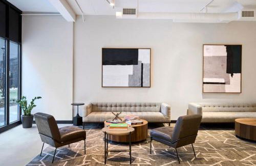 NEW Chic & Cozy 1BD Apartment Near East River, Minutes from Central Park - Foto 48