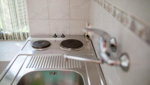 Apartments Jug - Foto 2, stove