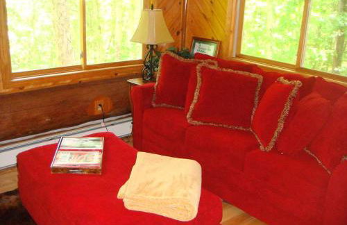 Custom-Built Family Cabin in Manistee National Forest, Michigan - Foto 4