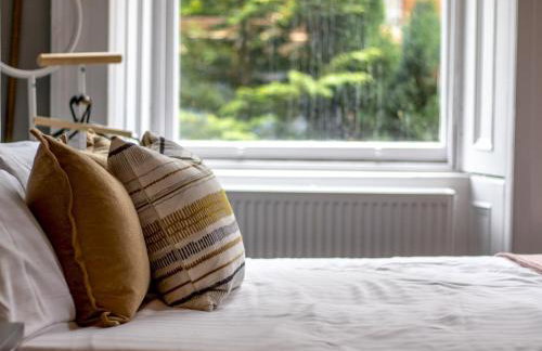 Studio Dream with Loft West End - Pass the Keys - Foto 12