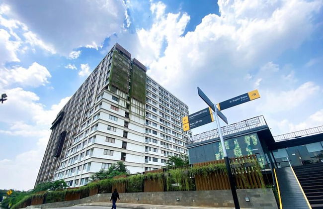 Comfortable Studio Room at LRT City Jatibening - Foto 24