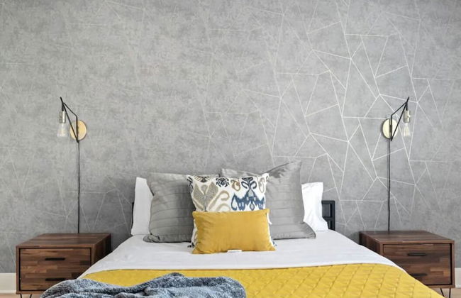 Crescent Furnished Apartments - Photo 11