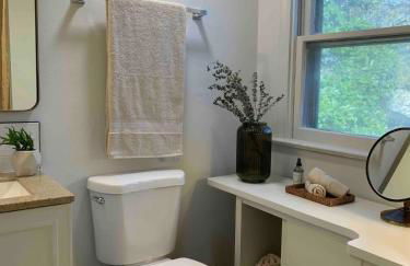 the treehouse with pool & hot tub at The Ponderosa - Foto 20