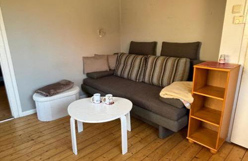 FEWO in Varel Winkelsheide in 11 Auto-Minuten am Hafen oder am Strand auch mit Hund - Foto 1