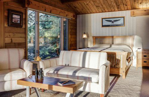 Hot Tub and Whale Watching! Scenic Sitka Escape - Foto 21