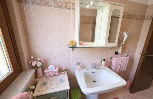 Casa Rosalia cozy holiday apartment by Gardadomsumea - Foto 15