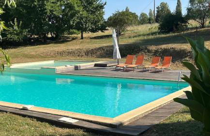 Gîtes OSTAL de Marcillac avec piscine - Le Pigeonnier - Foto 12