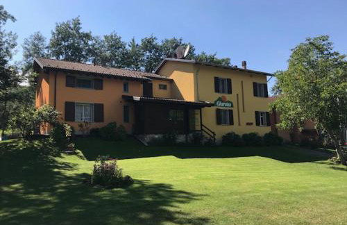Comfortable Chalet in Giarola with Mountain View - Foto 8