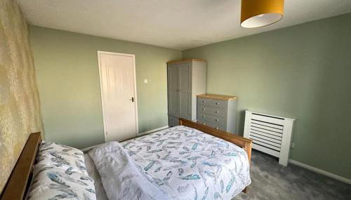 Caroline's One Bedroom House in Northampton - Foto 2, wardrobe