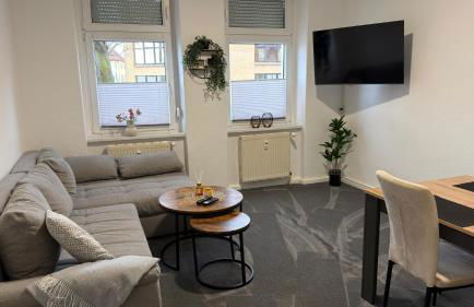 Moderne Wohnung direkt am Bahnhof gelegen - Foto 1