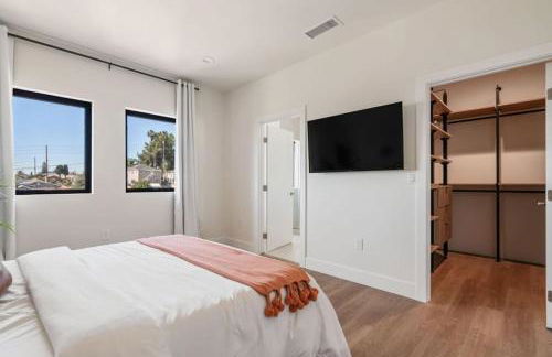 ArtsDistrictDtLA-2022 BUILT WithVIEWS WD - GARAGE - Foto 25