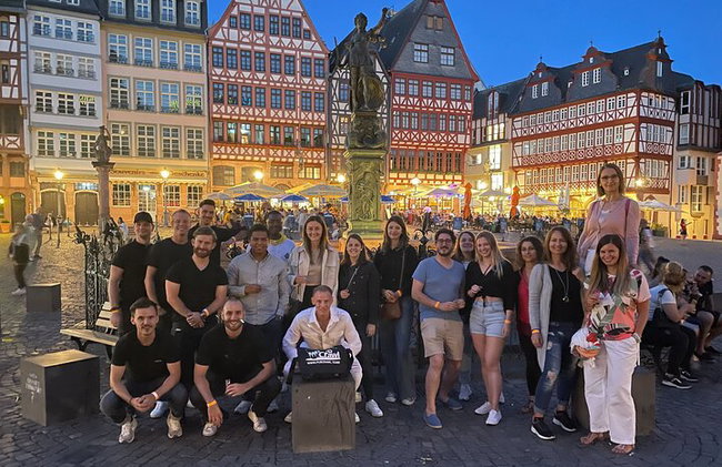 Tour privado por la vida nocturna de Frankfurt : Shots & Club Entry - Foto 4