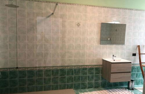 Casa in centro Domodossola self check in - Photo 13