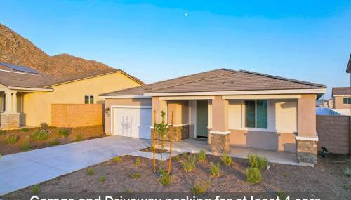 Entire Private House Mountain Edge, New House, Ranch, Gated Yard, 4 Bedrooms 2 Bathrooms, Available Now - Foto 2