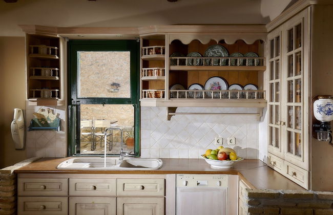 Castello Villa Daphnes - Private Pool & Whirlpool - Foto 21