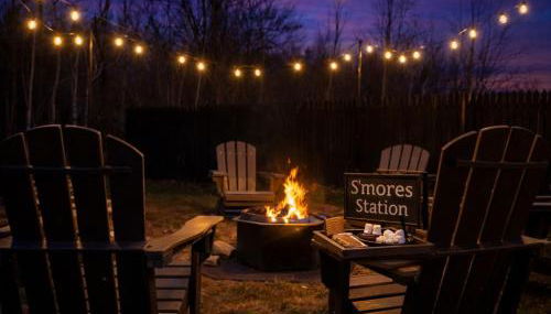 3 Mi to SR! Sleeps 25, Spacious, Hot Tub, Arcade! - Foto 2