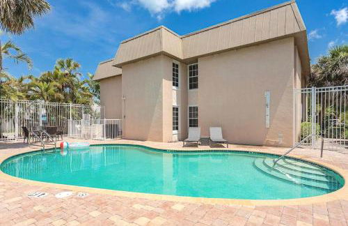 The Village Breeze II - White-sand, Pool, Beaches, Daiquiris, Seafood! - Foto 12