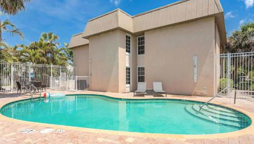 The Village Breeze, 2 Units - 4 BR, 4 Baths, Pool Walk to Beach and Siesta Key Village - Foto 1