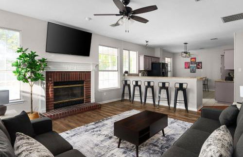 Hidden Gems with Pool and Game room - Foto 3