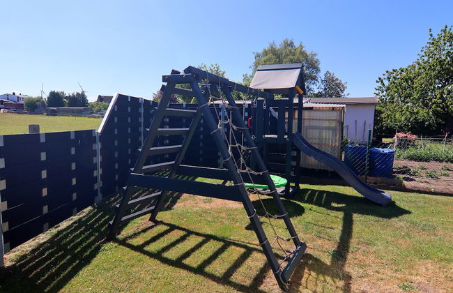 Bungalow Near Baltic Sea - Photo 32