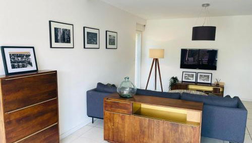 "Les Pâturages" Chanas - Maison Entière proche A7, 2 Chambres, 4 Personnes, Jardin Privé, Piscine & BBQ - Foto 4