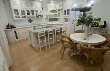 CASA PALACIO SXVIII CON PISCINA en centro histórico de SEVILLA - Photo 26