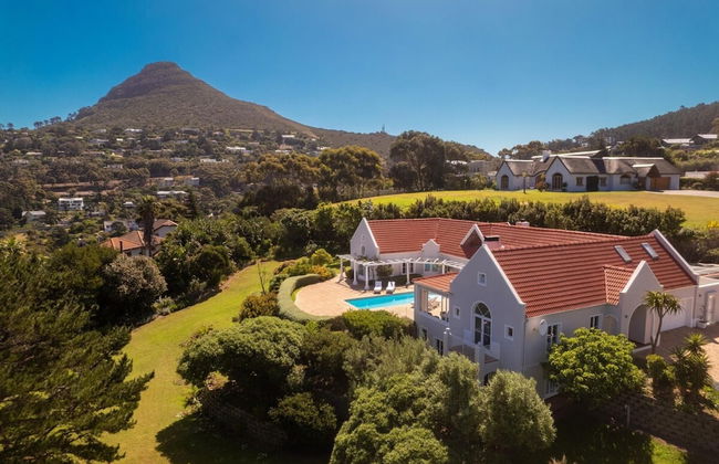 Sublime Five bed Property in Glorious Setting - Photo 36