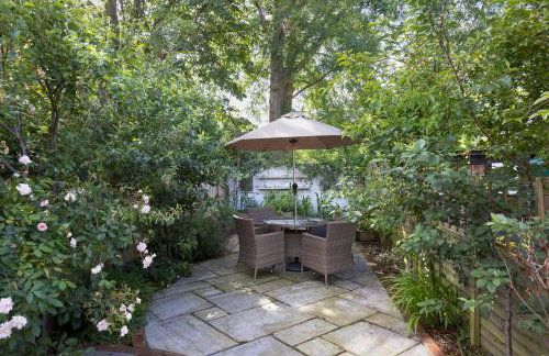 City Centre Luxury House - Garden Oasis, Kingsize beds - Foto 17