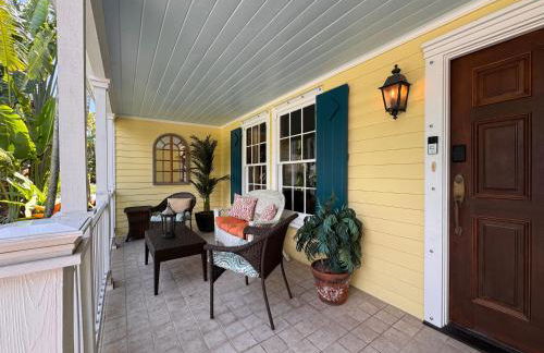 Palm Ridge House with Heated Pool and Cabana Near Beach - Foto 25