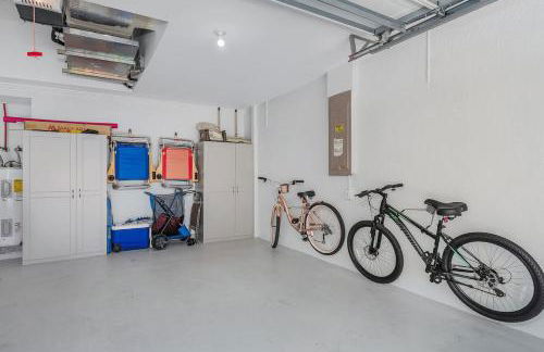 Blue Bayou Oasis Luxury Pool home and Sunshine - Foto 20