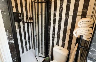 Clapton Station Luxury Studios near Central London - Foto 10