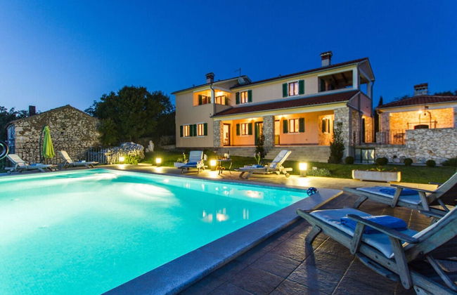 Villa Albina Comfortable Holiday Residence - Foto 1