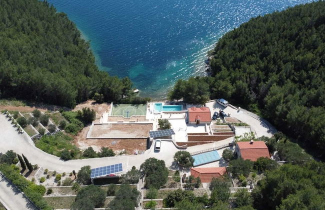 Beachfront Villa Brulupes - Foto 72