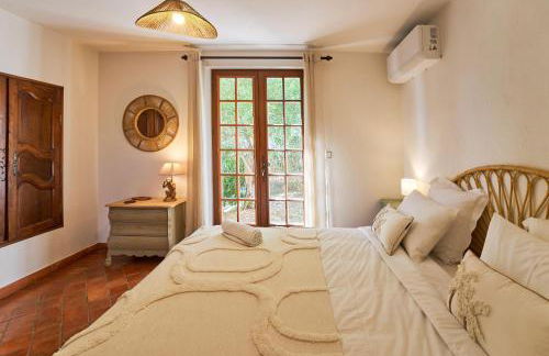 Charme provençal Les amandiers piscine et animaux - Foto 26