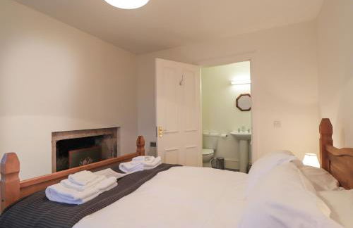 Freswick Castle - Photo 43