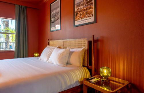 Monaco Vacation Rentals - Photo 40