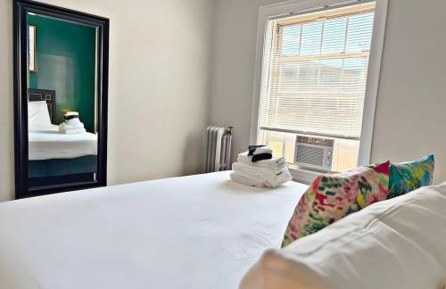 Perfectly Located 1-Bedroom Unit - Hinman D2 - Foto 18