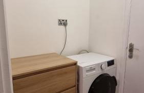 Boxford Lodge - Serviced Apartment in Bracknell, near Ascot & Windsor, Free Parking - Foto 16