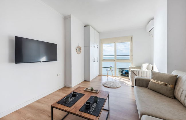 Studio With Amazing Sea View and Beach Access Durr s - Photo 6