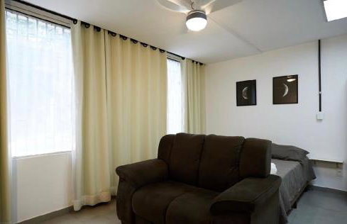 09 - ESTÚDIO COMPLETO com Ar condicionado, Cozinha, Vaga de garagem, bem localizado, próximo ao LifeCenter - Foto 23