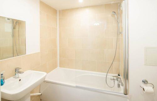 Homey and Secure apartment - Wembley Stadium! - Foto 21